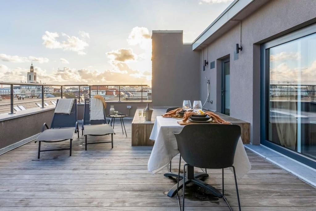 Love Nest - Your Cosy Penthouse Οστένδη Εξωτερικό φωτογραφία