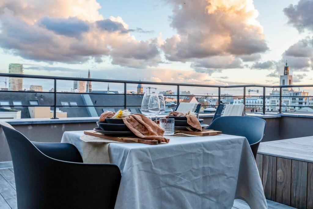 Love Nest - Your Cosy Penthouse Οστένδη Εξωτερικό φωτογραφία