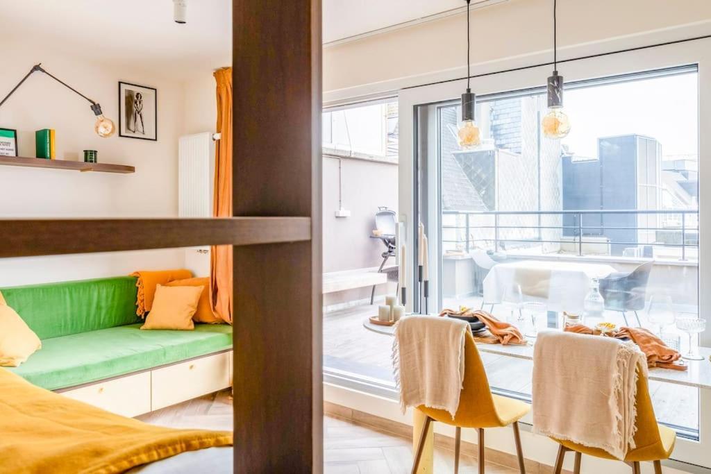 Love Nest - Your Cosy Penthouse Οστένδη Εξωτερικό φωτογραφία