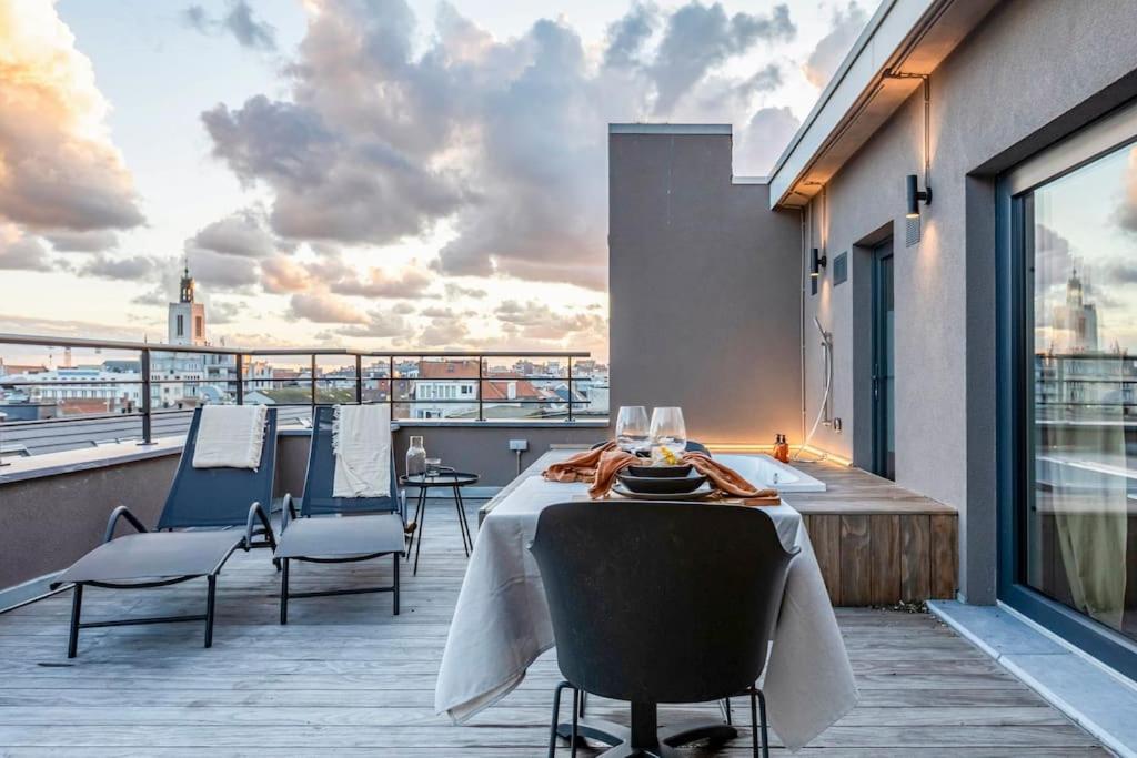 Love Nest - Your Cosy Penthouse Οστένδη Εξωτερικό φωτογραφία