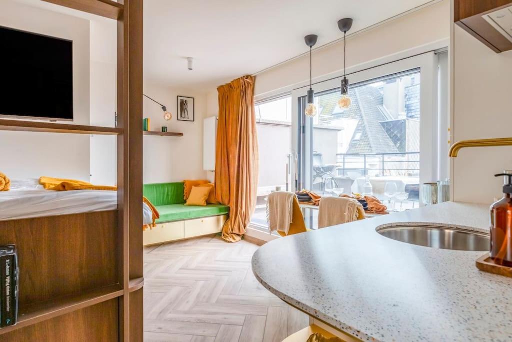 Love Nest - Your Cosy Penthouse Οστένδη Εξωτερικό φωτογραφία