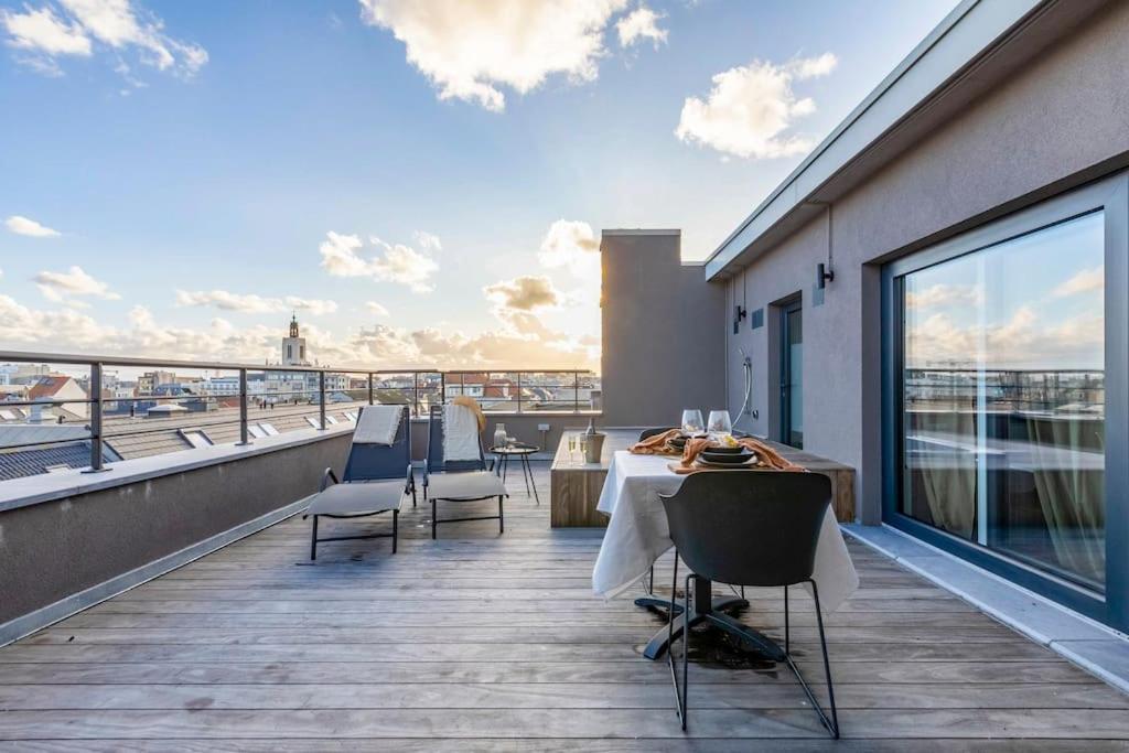 Love Nest - Your Cosy Penthouse Οστένδη Εξωτερικό φωτογραφία
