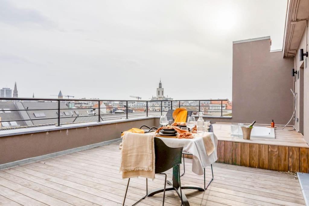 Love Nest - Your Cosy Penthouse Οστένδη Εξωτερικό φωτογραφία